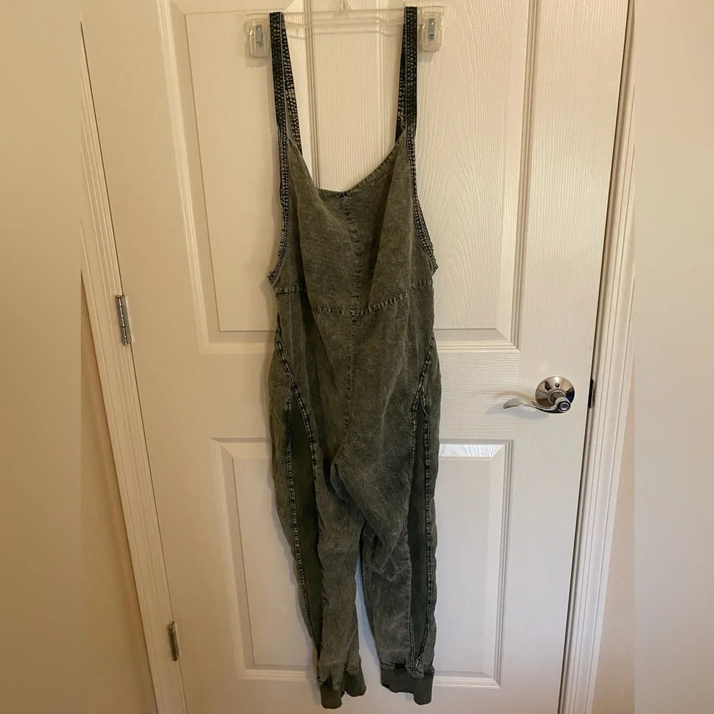 Free People Movement Split Rock Jumpsuit Vintage Black Size Medium - Picture 2 of 7